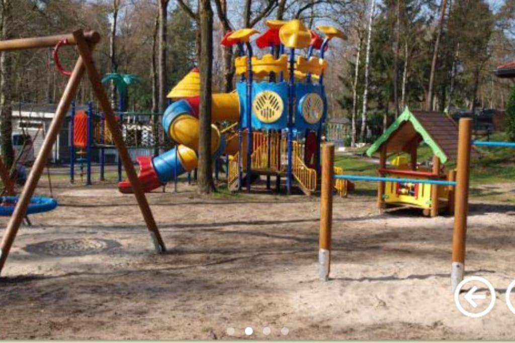 הונדרלו Chalet Toetje Op De Veluwe מראה חיצוני תמונה